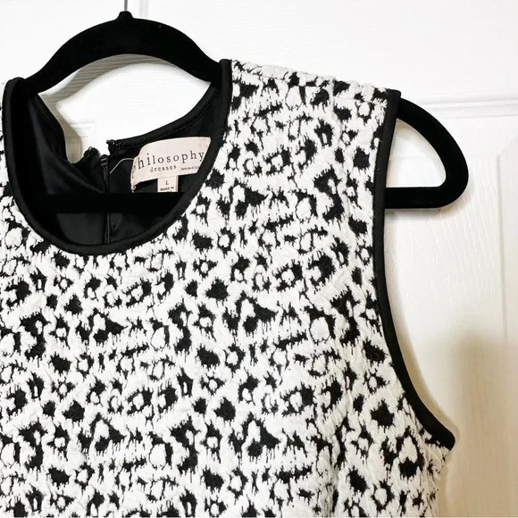 PHILOSOPHY Dress Scoop Neck Sleeveless Sheath Black White Leopard Print Size L - Picture 2 of 6